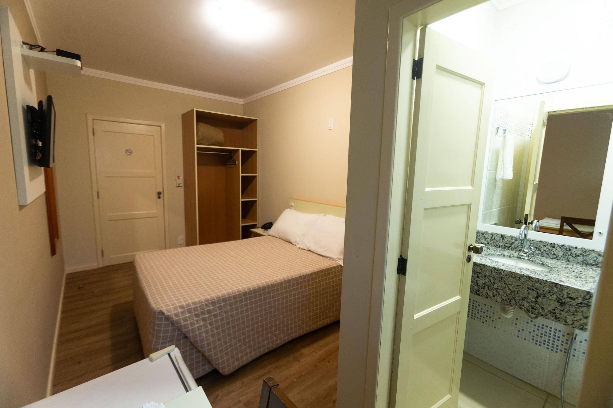 Bristol Sabrina Hotel De Charme Joinville Exterior photo
