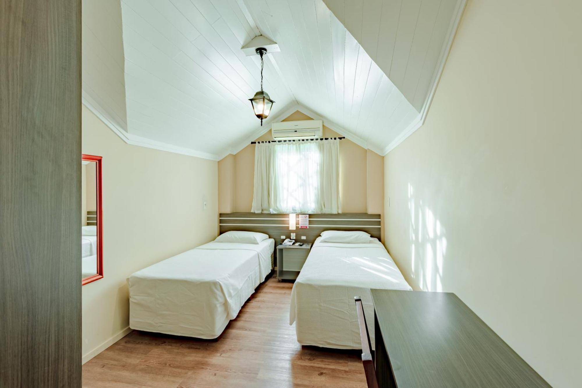 Bristol Sabrina Hotel De Charme Joinville Exterior photo